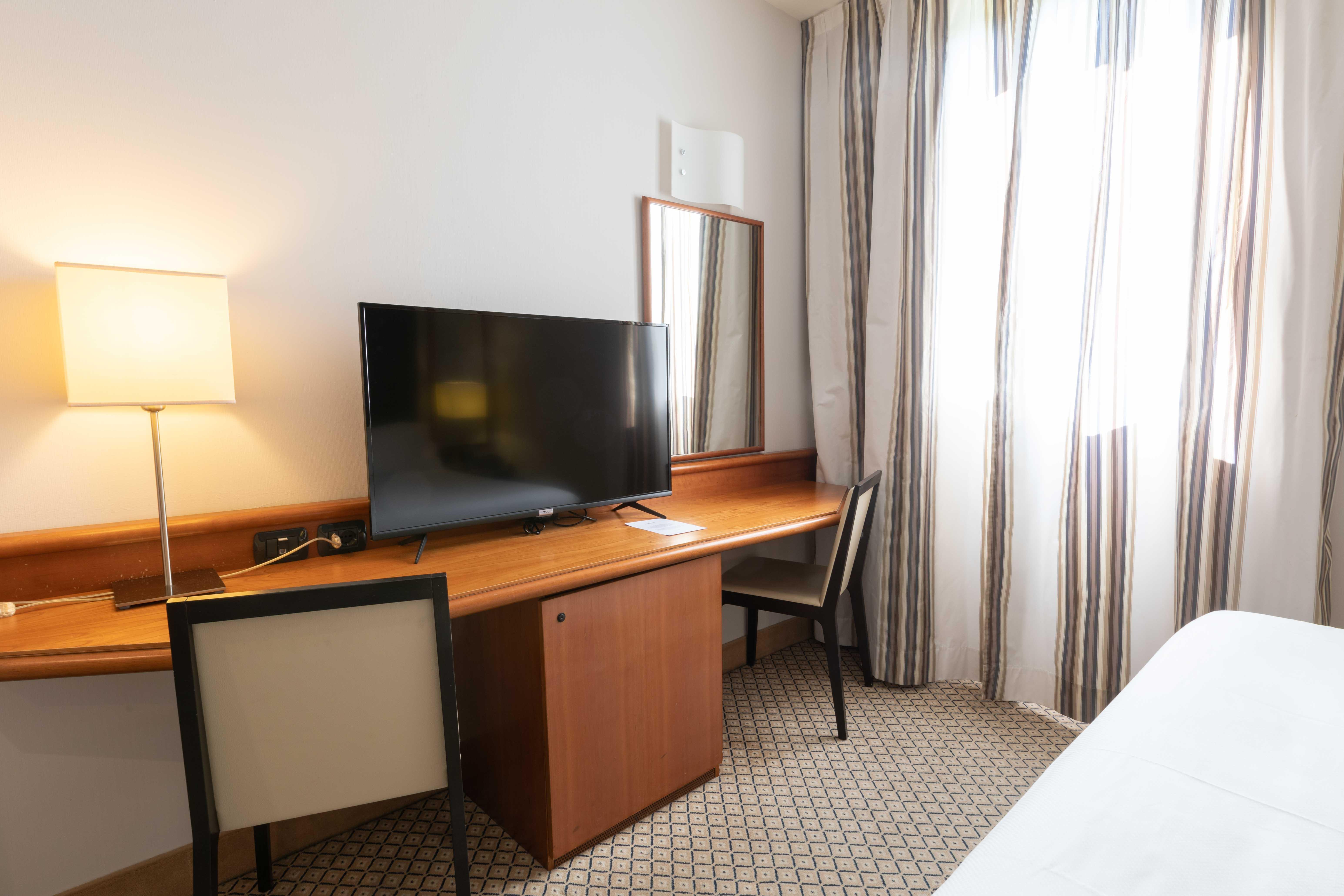 Belstay Milano Linate เปสเคียรา บอร์โรเมโอ ภายนอก รูปภาพ