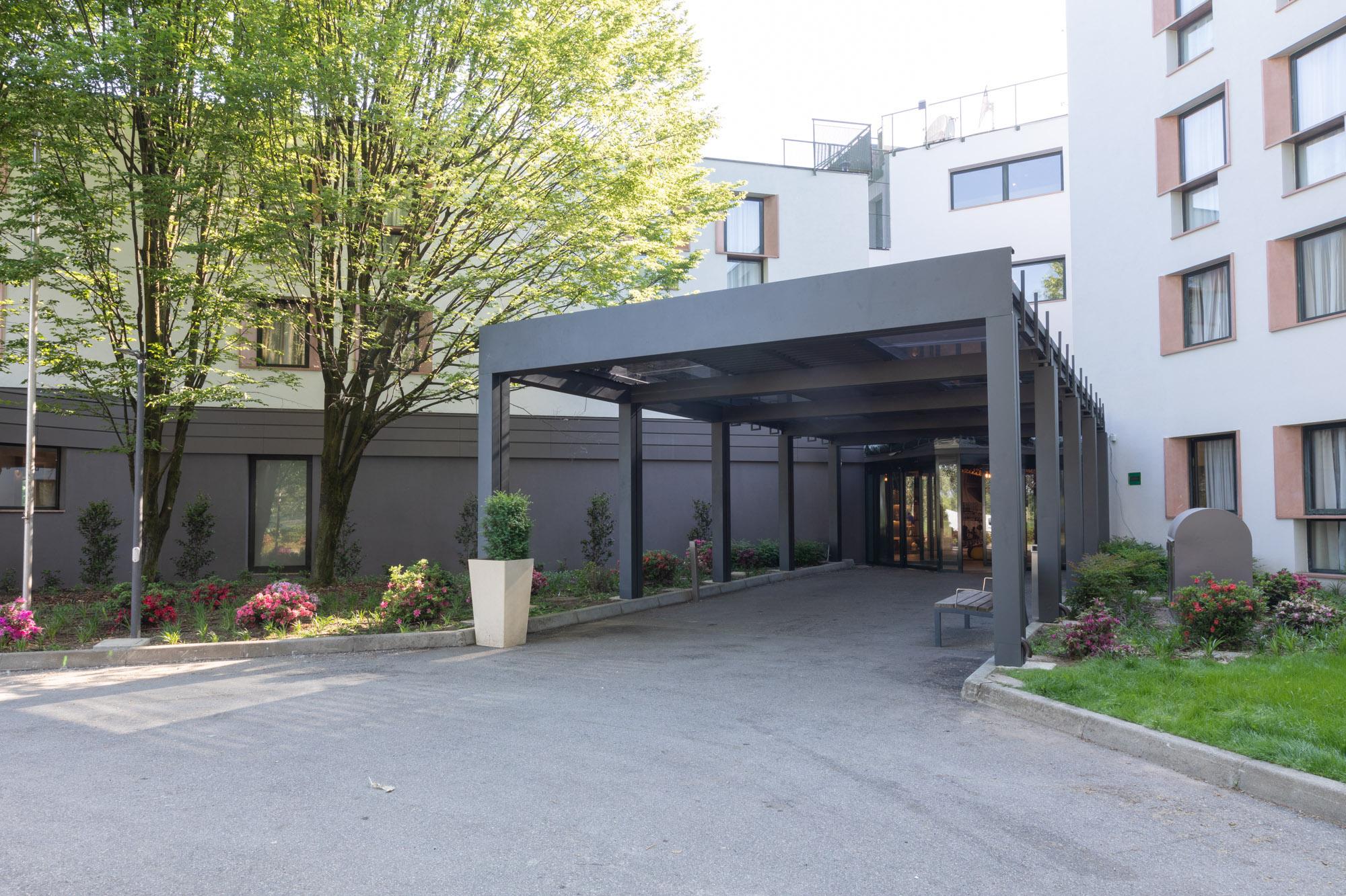 Belstay Milano Linate เปสเคียรา บอร์โรเมโอ ภายนอก รูปภาพ