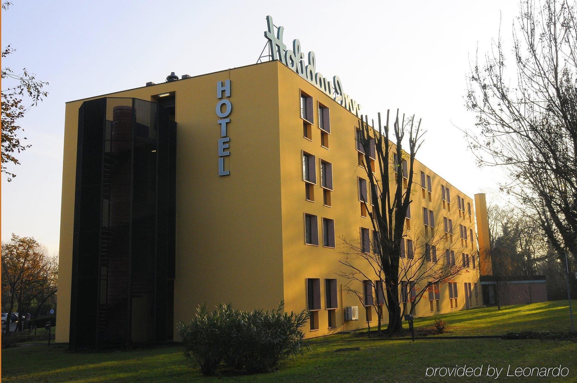 Belstay Milano Linate เปสเคียรา บอร์โรเมโอ ภายนอก รูปภาพ